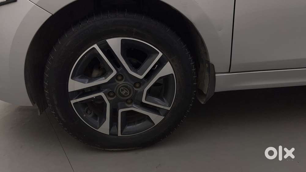 Tata Tiago Xza Plus, 2021, Petrol