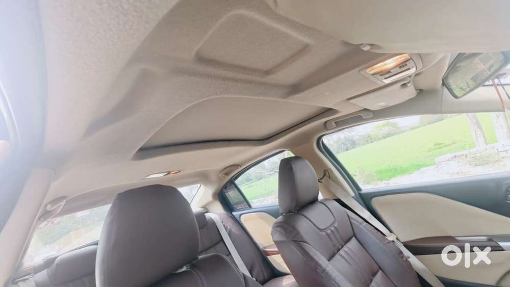 Sunroof City 27+ Average Top Model Vx Diesel Aone Condition