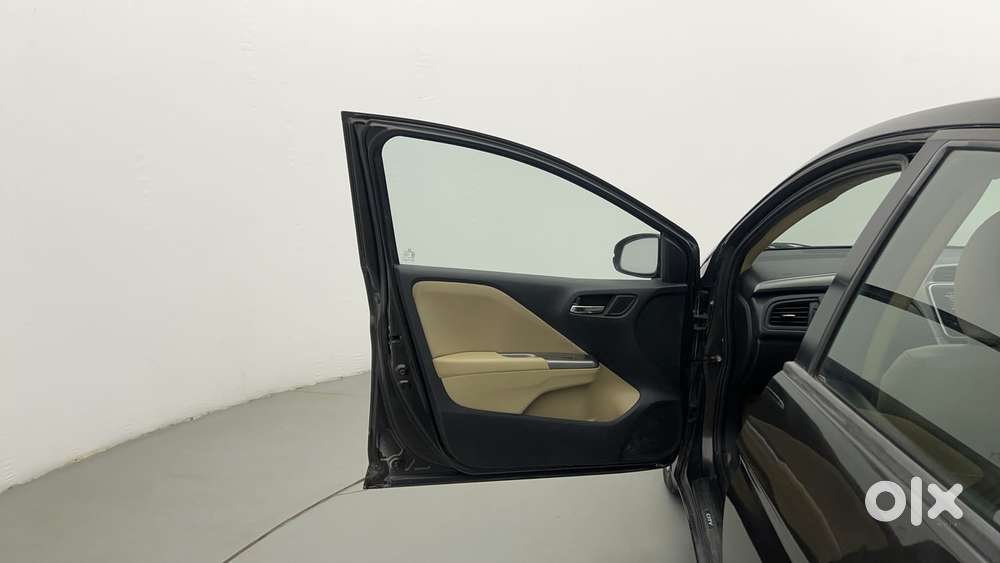 Honda City I-vtec S, 2016, Petrol