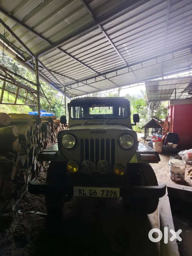 Mahindra Jeep Commander 1995