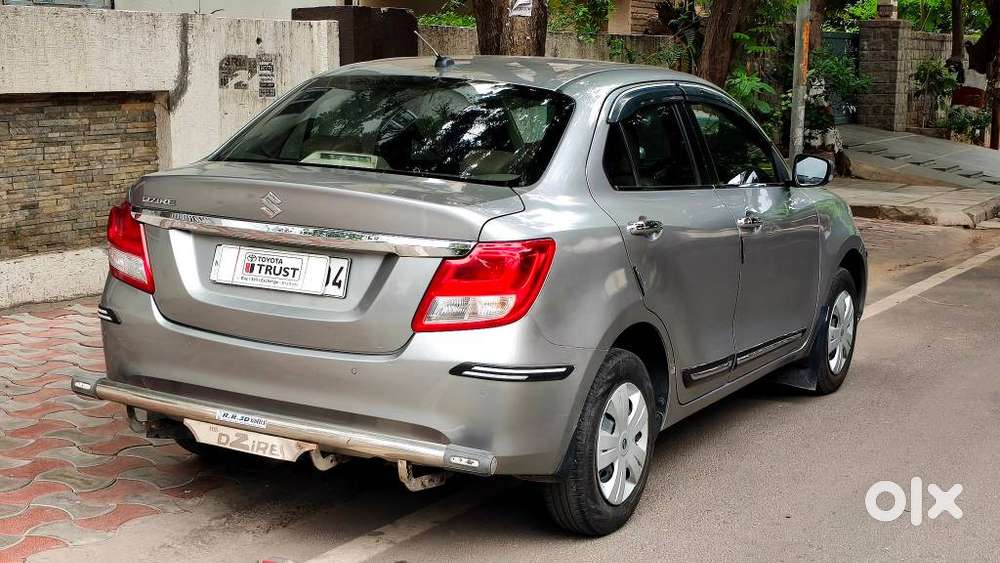 Maruti Suzuki Swift Dzire 1.2 Vxi Bsiv, 2020, Petrol