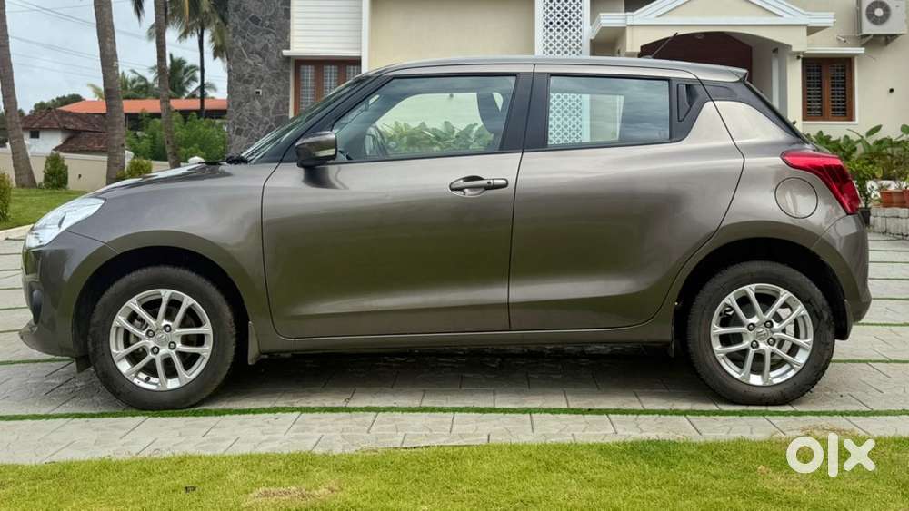 2022 Maruti Swift Zxi 1.2 Km Driven