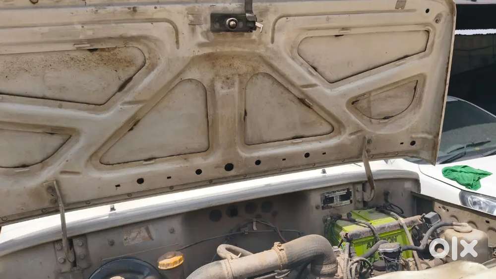 Mahindra Maxx 2022 Cng & Hybrids 80000 Km Driven