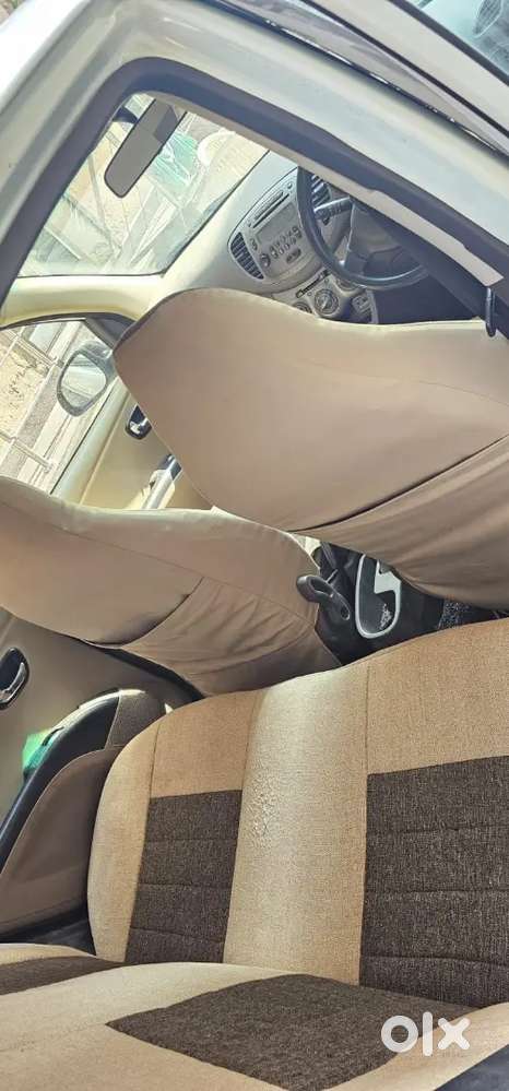 Hyundai I10 Sportz Petrol 2011