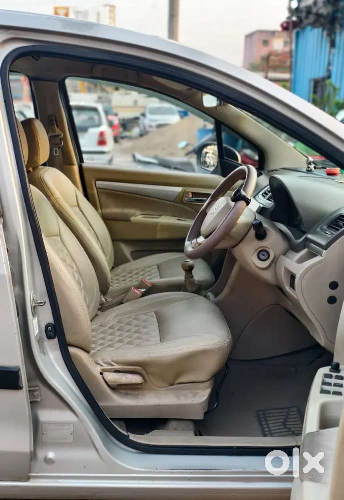 Maruti Suzuki Ertiga Vdi 2013