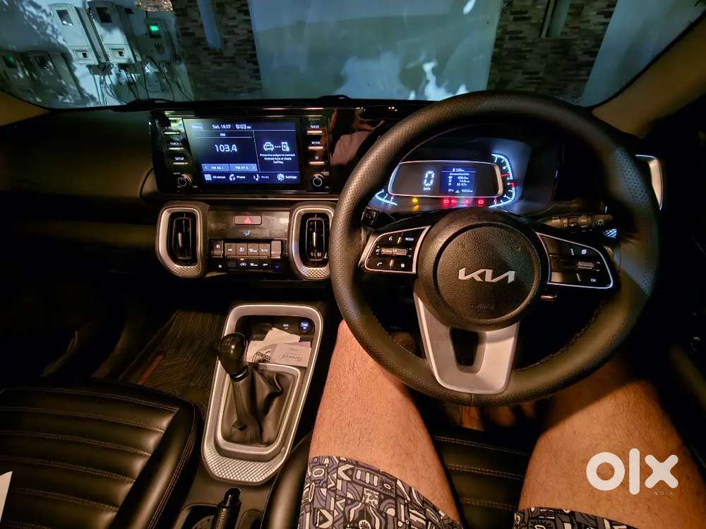 Kia Sonet 2021 Petrol 40200 Km