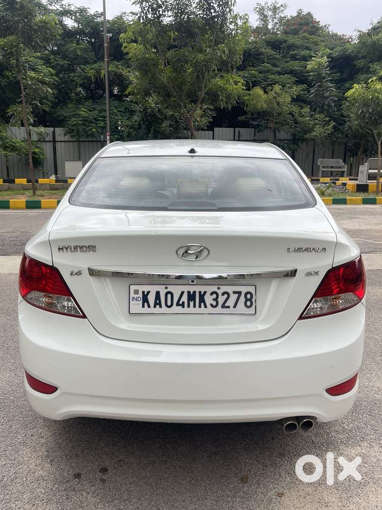 Hyundai Verna 1.6 Sx (o) Vtvt At, 2012, Petrol