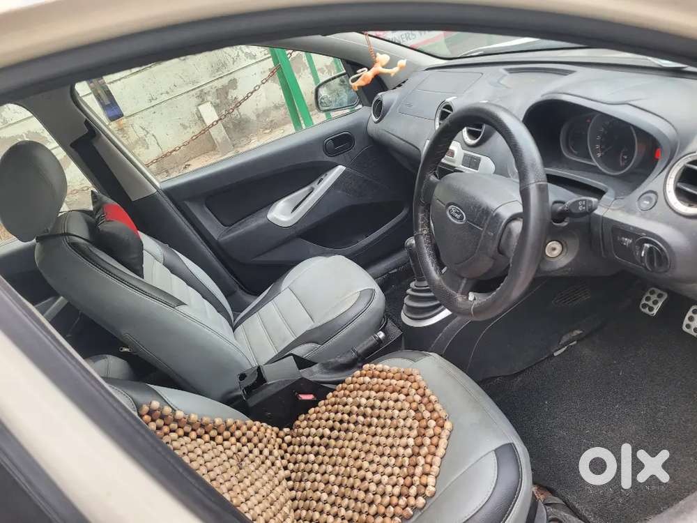 Ford Figo 2012 Diesel 115000 Km Driven Rc Book Missing