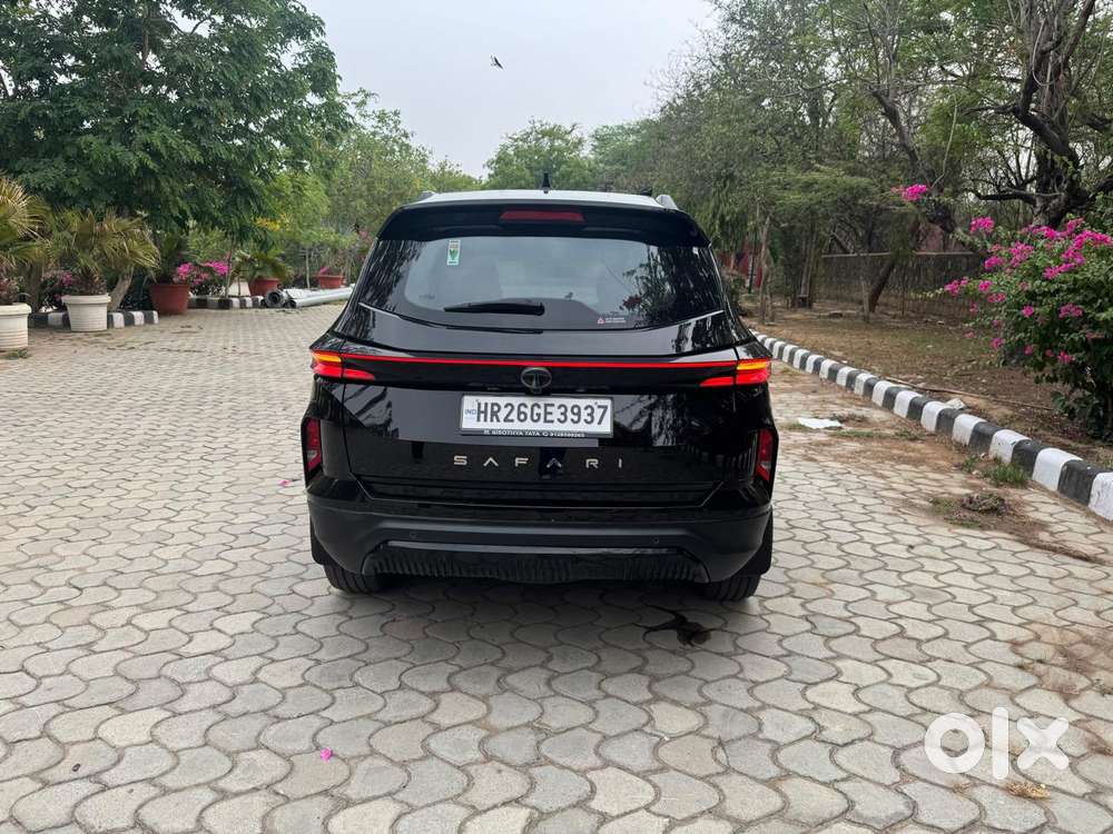 Tata Safari Adventure X Plus 7 Str Dark Edition At, 2026, Diesel