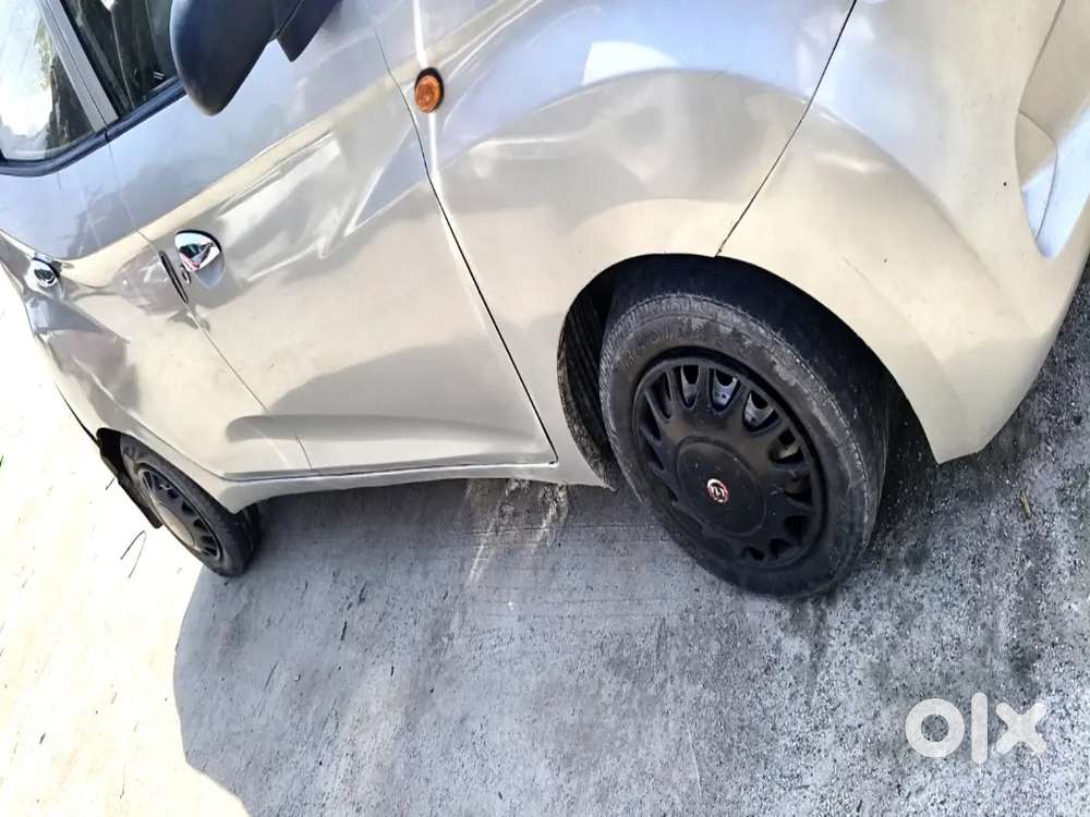 Hyundai Eon 2015 Petrol Well Maintained