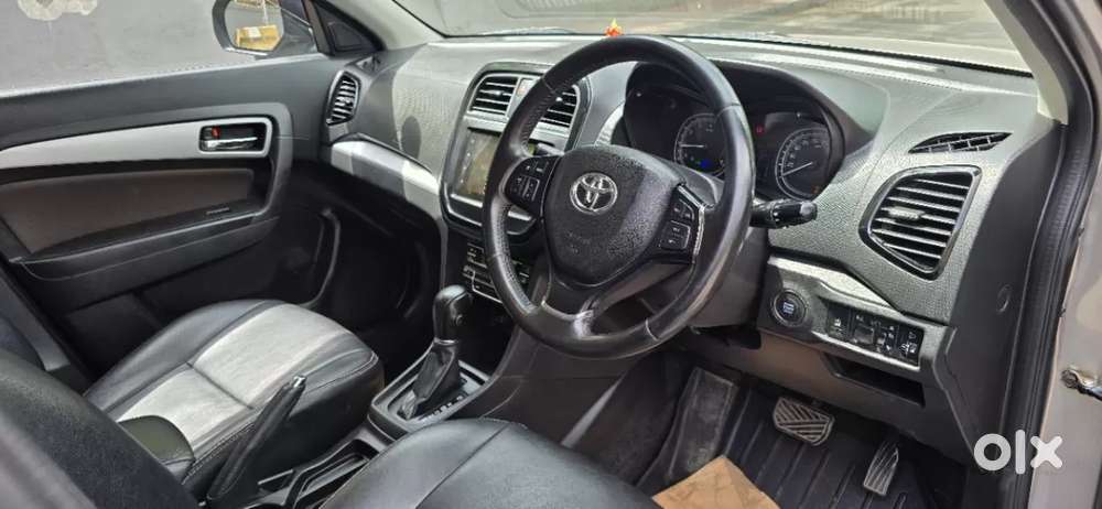 Toyota Urban Cruiser 1.5 Premium Grade At, 2021, Petrol