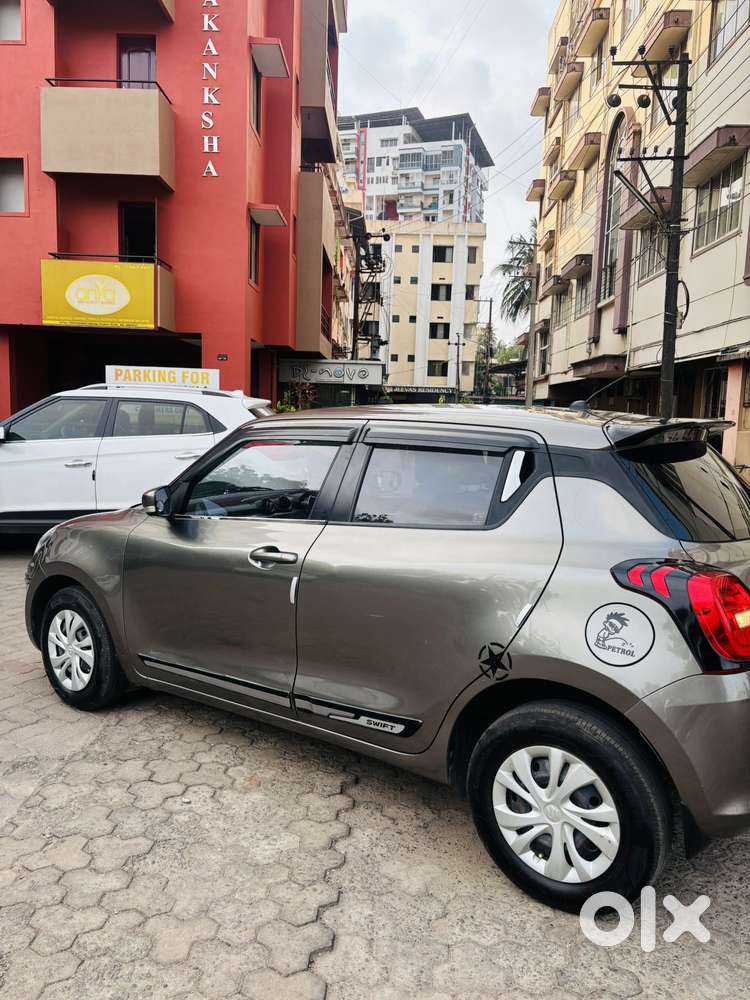 Maruti Suzuki Swift Vxi Optional, 2020, Petrol