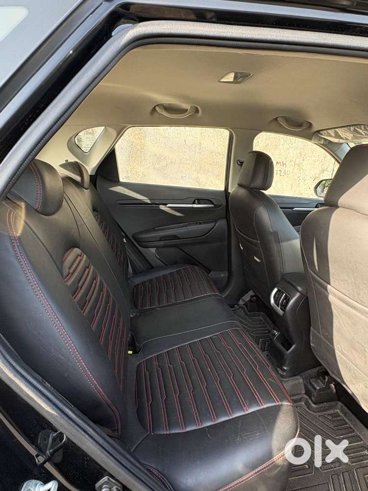 Kia Sonet -- Best Condition -- Automatic Petrol