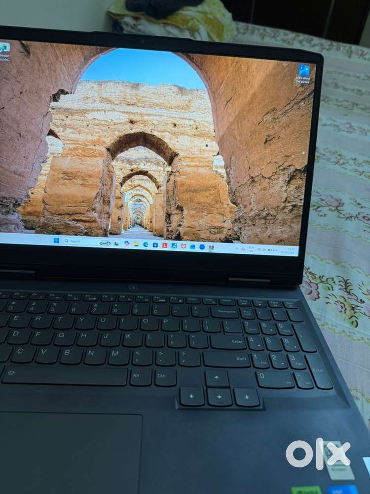 Lenovo Gaming Laptop - Hardly used under Warranty