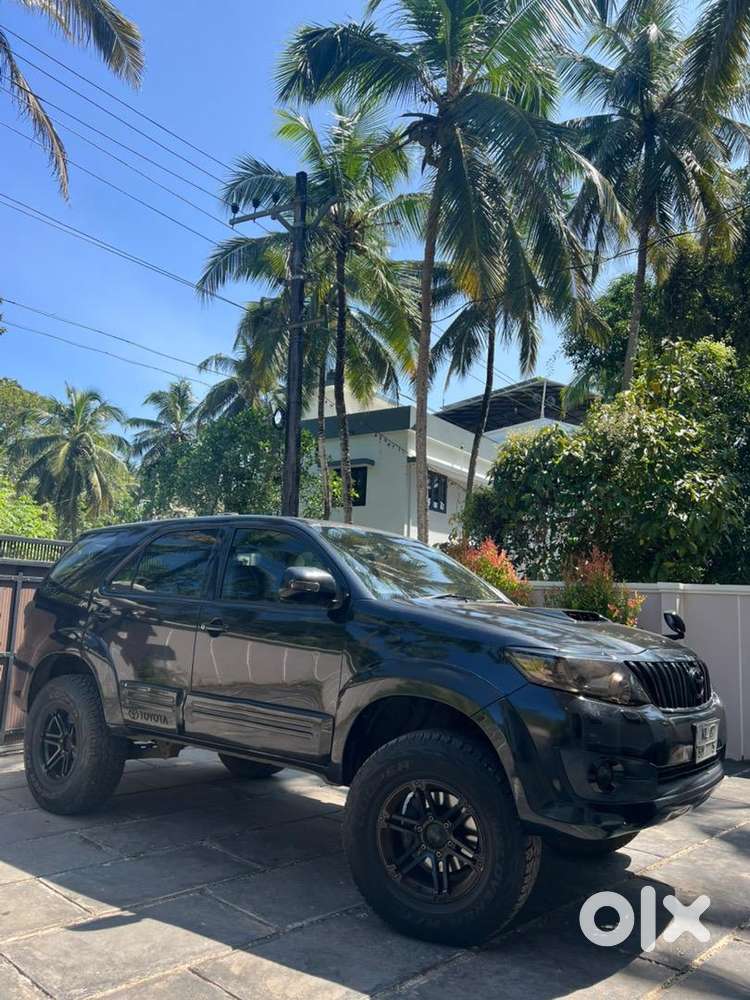 Toyota Fortuner 2010 Diesel Well Maintained