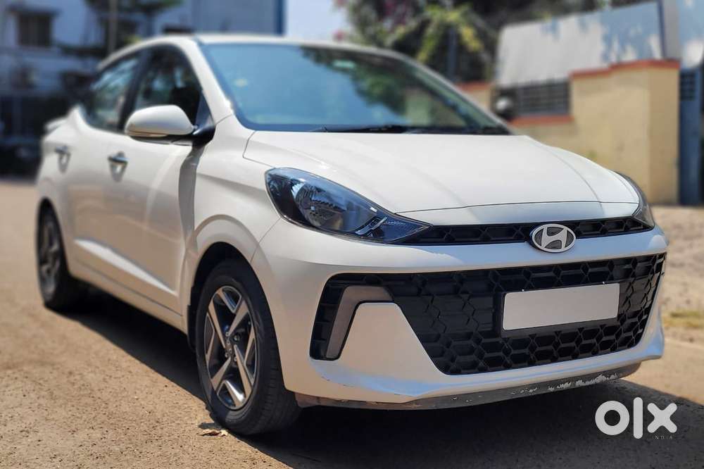Hyundai Aura Sx (o) Manual, 2023, Cng & Hybrids