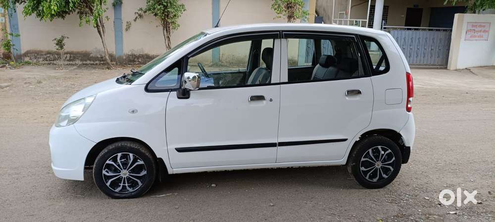 Maruti Suzuki Estilo Lxi, 2010, Petrol