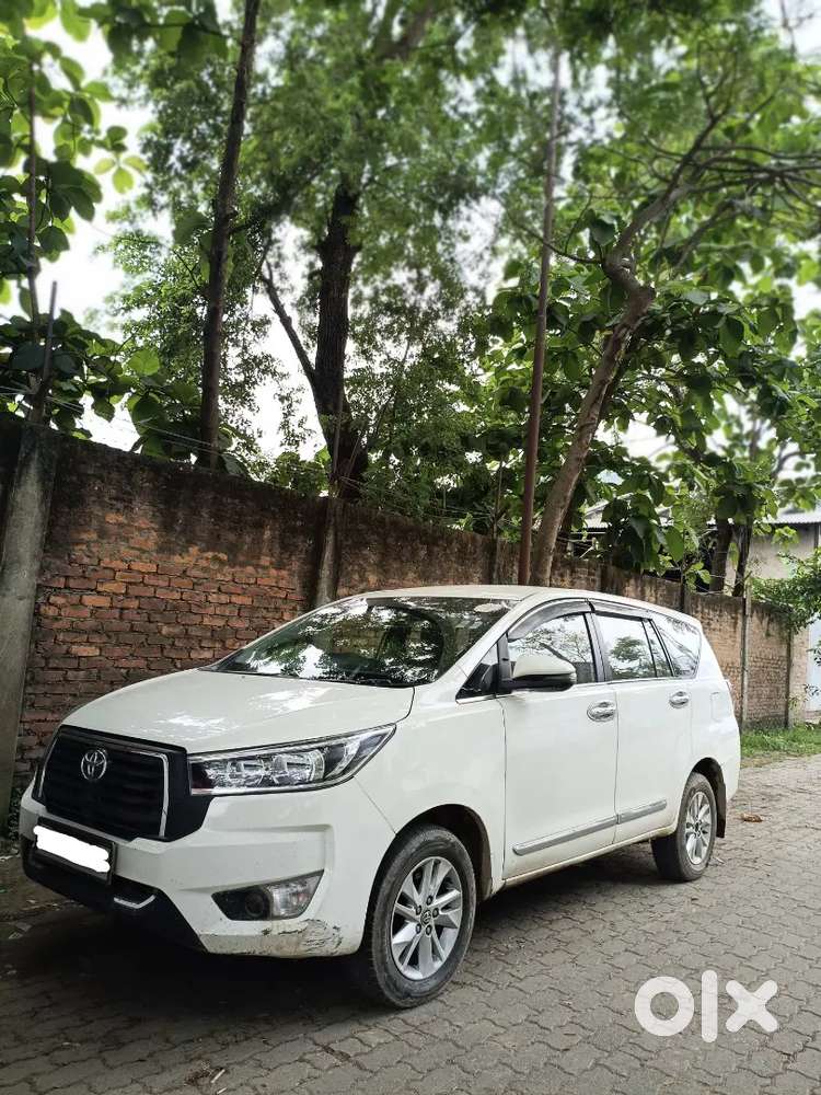 Toyota Innova Crysta 2017