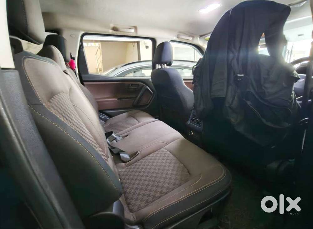 Mahindra Scorio N Z 4 Petrol Manual 2023