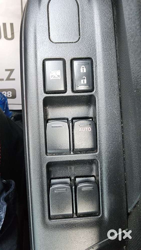 Maruti Suzuki Swift Lxi Option, 2025, Petrol