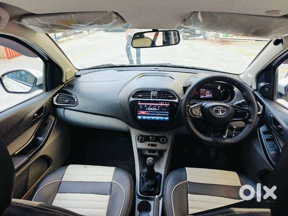 Tata Tiago 1.2 Revotron Xt (o), 2021, Petrol
