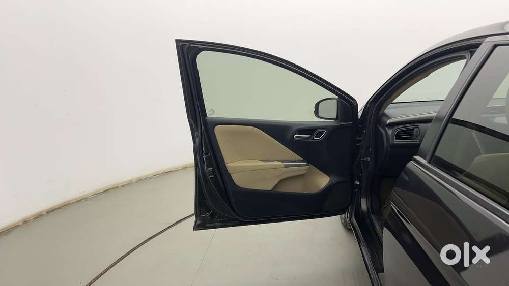 Honda City Vx Petrol Mt, 2017, Petrol