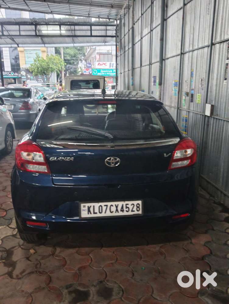 Toyota Glanza 1.2 V Amt, 2021, Petrol