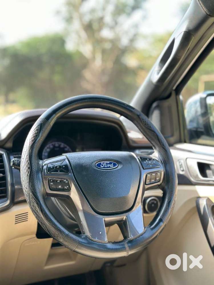 Ford Endeavour 3.2 Titanium At 4x4, 2017, Diesel