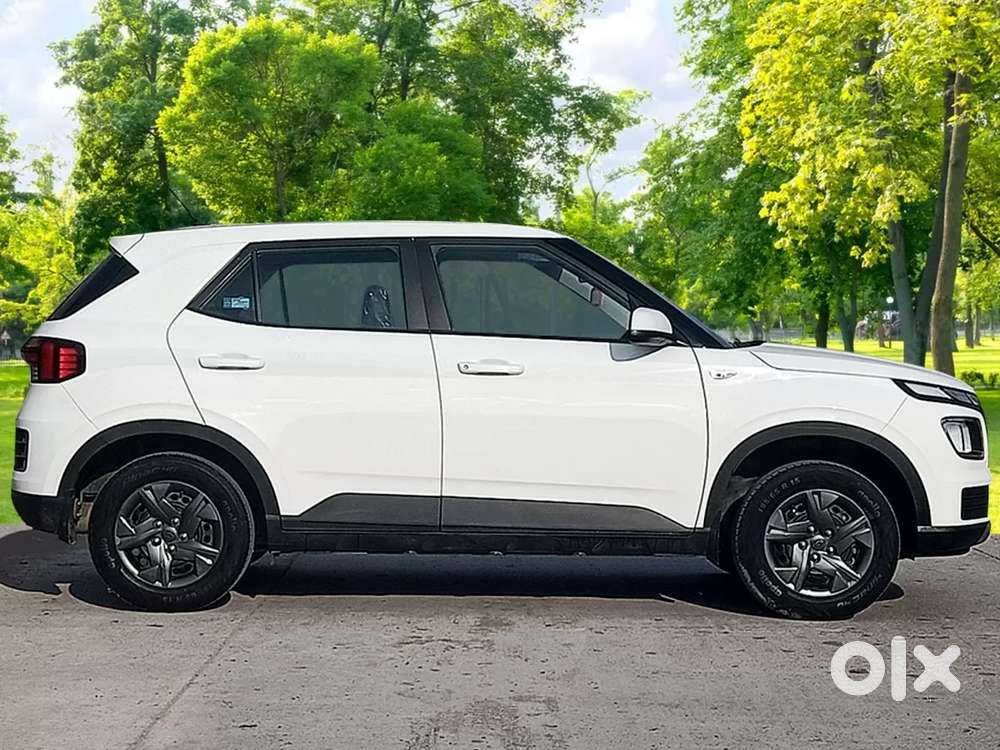 Hyundai Venue E 1.2 Petrol, 2025, Petrol