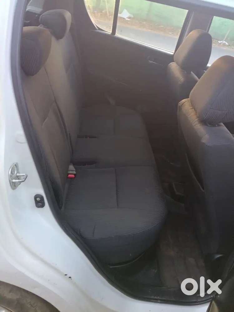 Maruti Suzuki Swift 2012 Diesel 126000 Km Driven