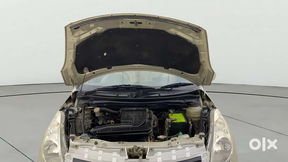 Maruti Suzuki Swift Vxi, 2015, Petrol