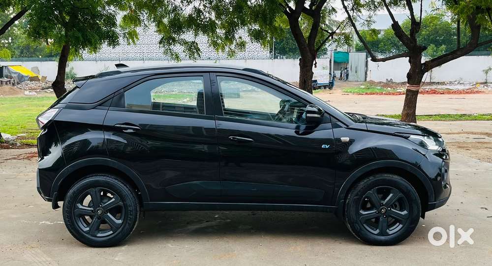 Tata Nexon Ev Xz Plus Dark Edition, 2022, Electric