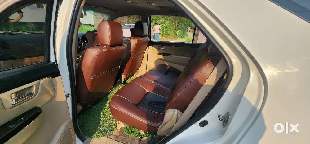 Toyota Fortuner 2014
