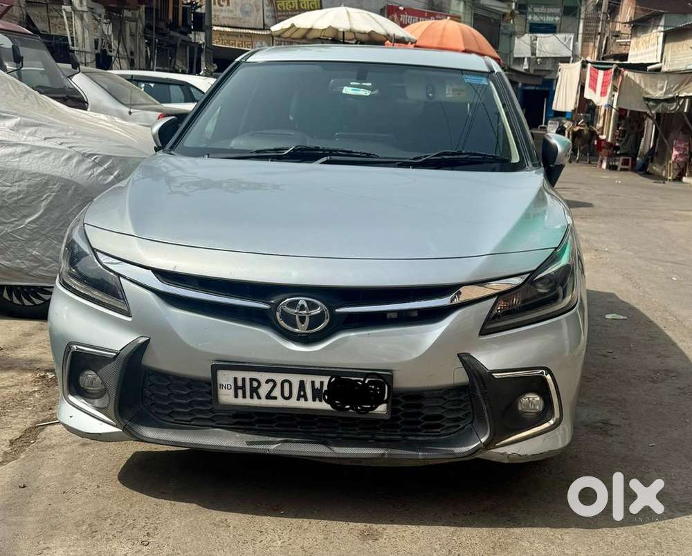 Toyota Glanza Petrol V Top