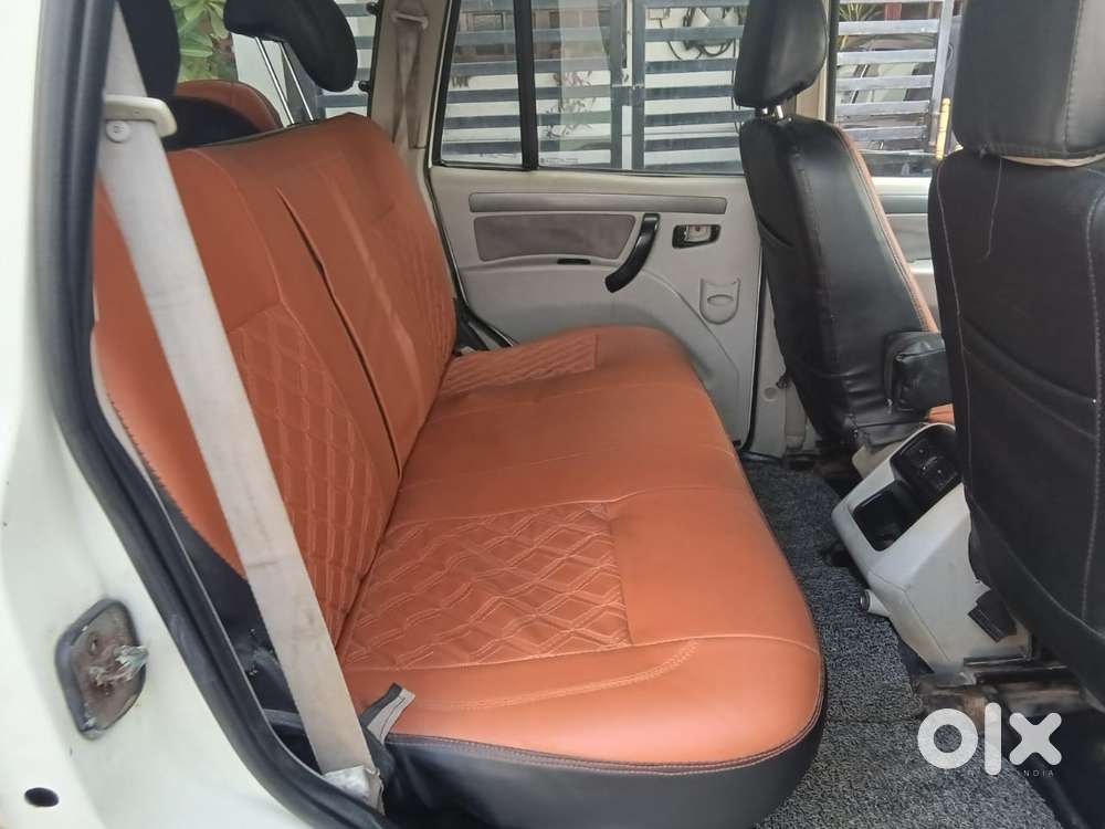 Mahindra Scorpio S8, 2015, Diesel