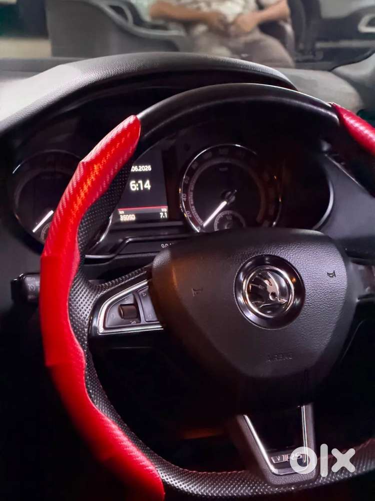 Skoda Octavia, 2019, Petrol