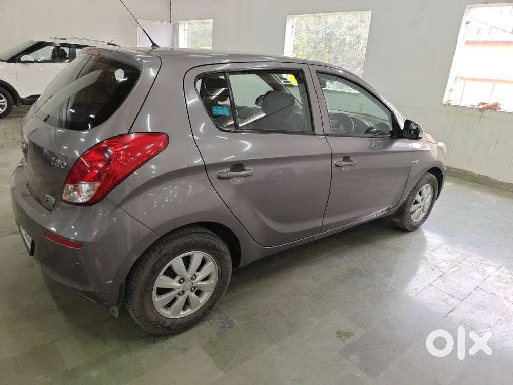 Hyundai I20 Sportz 1.2 Bs-iv, 2013, Petrol