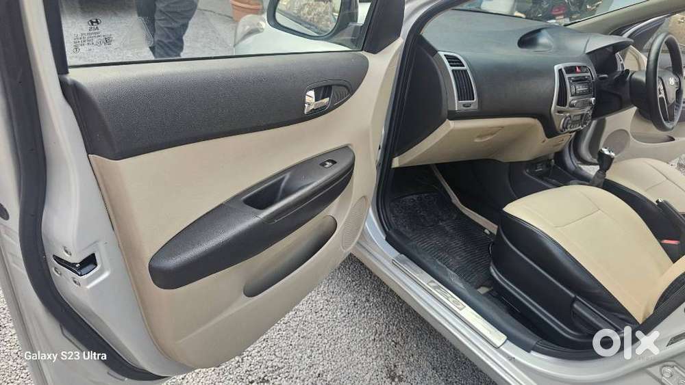 Hyundai I20 Sportz 1.4 Crdi 6 Speed Bs-iv, 2013, Diesel