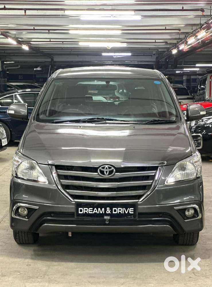 Toyota Innova 2.5 Vx (diesel) 8 Seater Bs Iv, 2014, Diesel