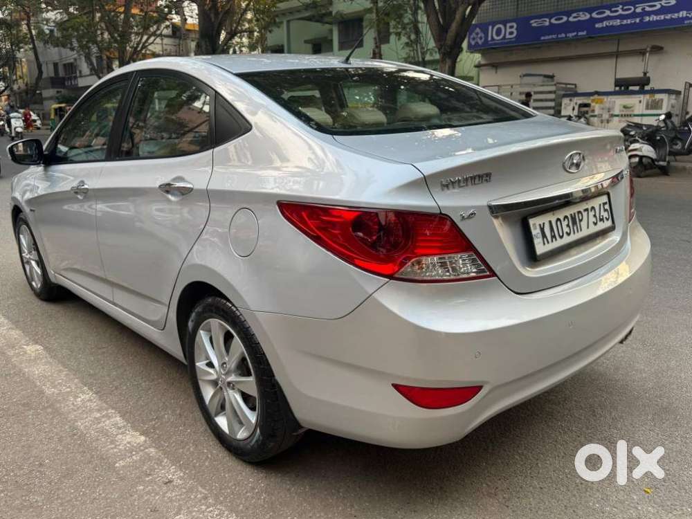 Hyundai Verna 1.6 Sx (o) Vtvt, 2011, Petrol