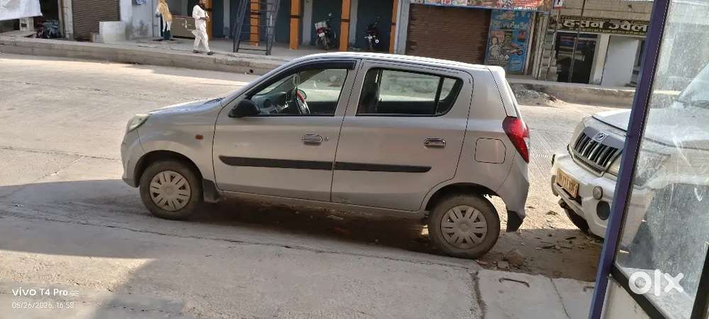 Best Condition Me Hai Engine Mast Hai Koe Kam Nahi Hai.