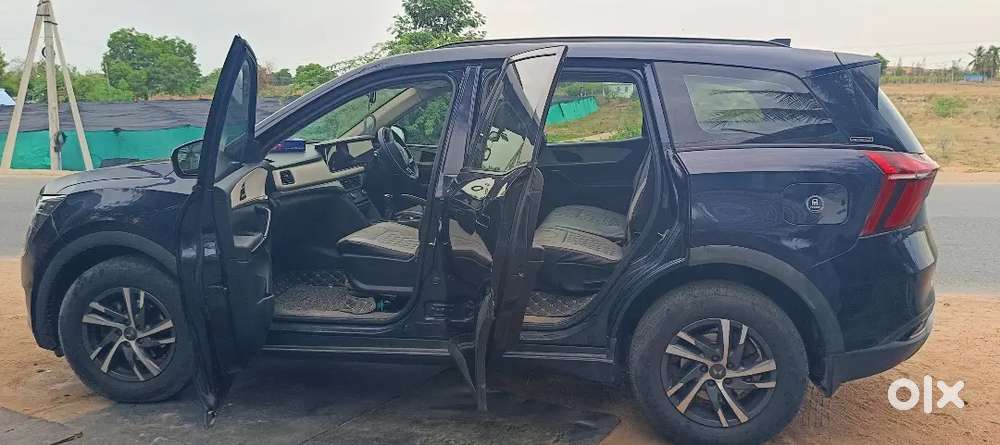 Xuv 700 Ax5 7 Seater Good Condition