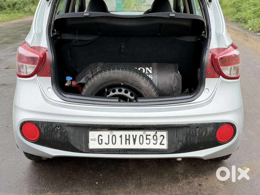 Hyundai Grand I10 Sportz(o) 1.2 Mt, 2018, Cng & Hybrids