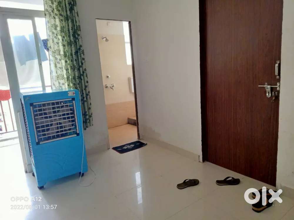 कृष्णा रेजिडेंसी सीकर room letbat atch