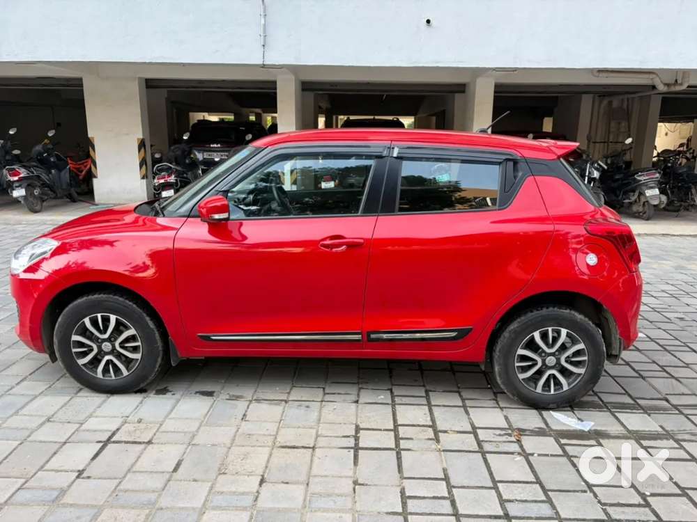 Maruti Suzuki Swift Vxi, 2022, Petrol