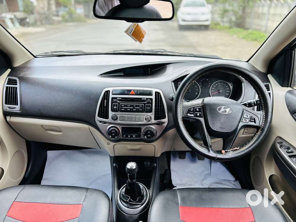 Hyundai I20 Sportz 1.2, 2013, Petrol