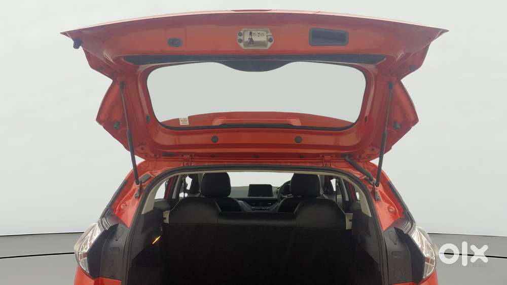 Tata Nexon 1.5 Revotorq Xma Amt, 2021, Petrol