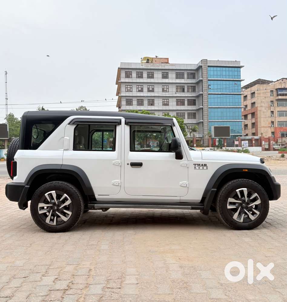 Mahindra Thar Roxx Ax7 L Petrol At 2wd, 2025, Petrol
