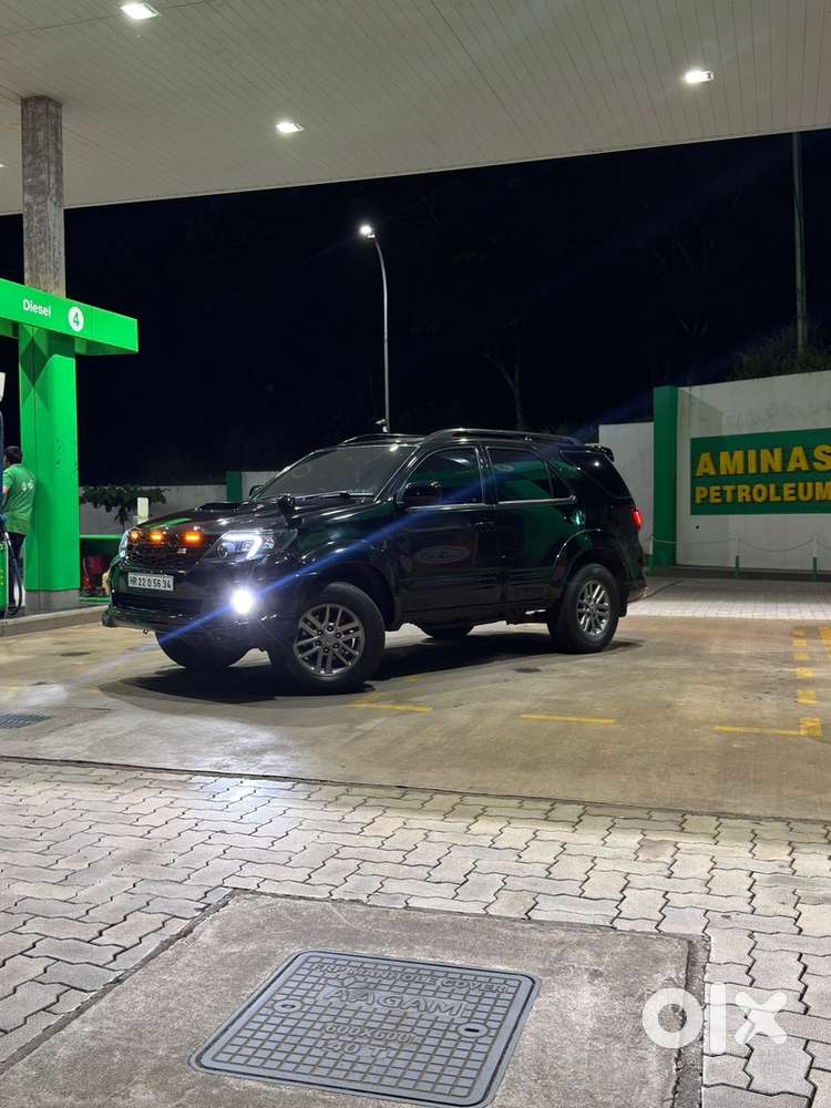 Toyota Fortuner Diesel 2011