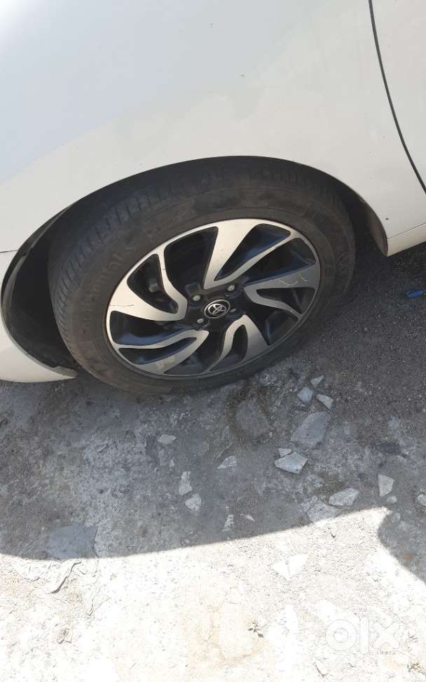 Toyota Glanza G Smart Hybrid, 2019, Petrol